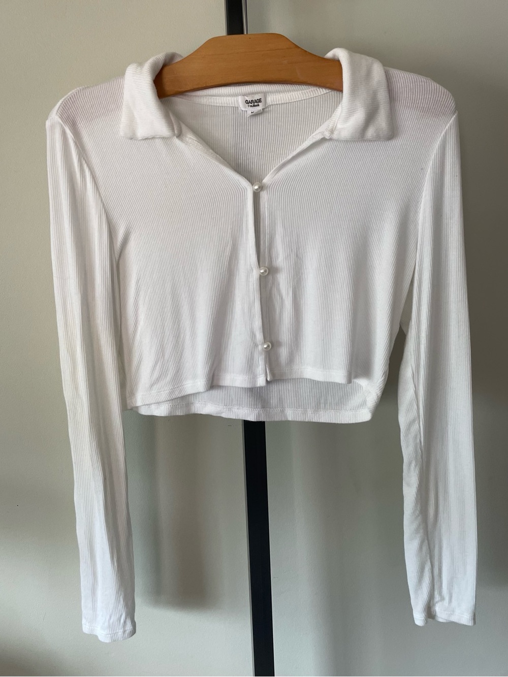 Garage Re.Think White Ribbed Crop Polo Cardigan Top Pearl Button Size Medium